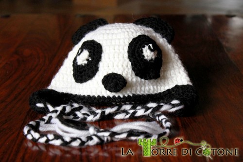 Cappellino a forma di panda per bambini all'uncinetto, pattern