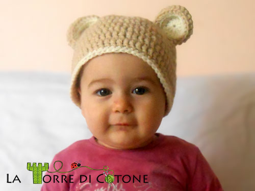 Pattern: cappello da orsetto all'uncinetto, schema gratis per cappellino all'uncinetto a forma di orsetto, cuffietta neonato
